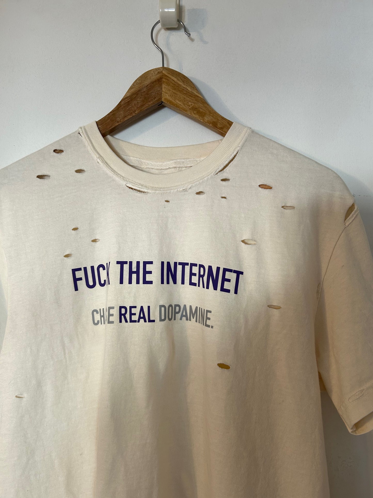 FUCK THE INTERNET PREMIUM (STATEMENT TEE)